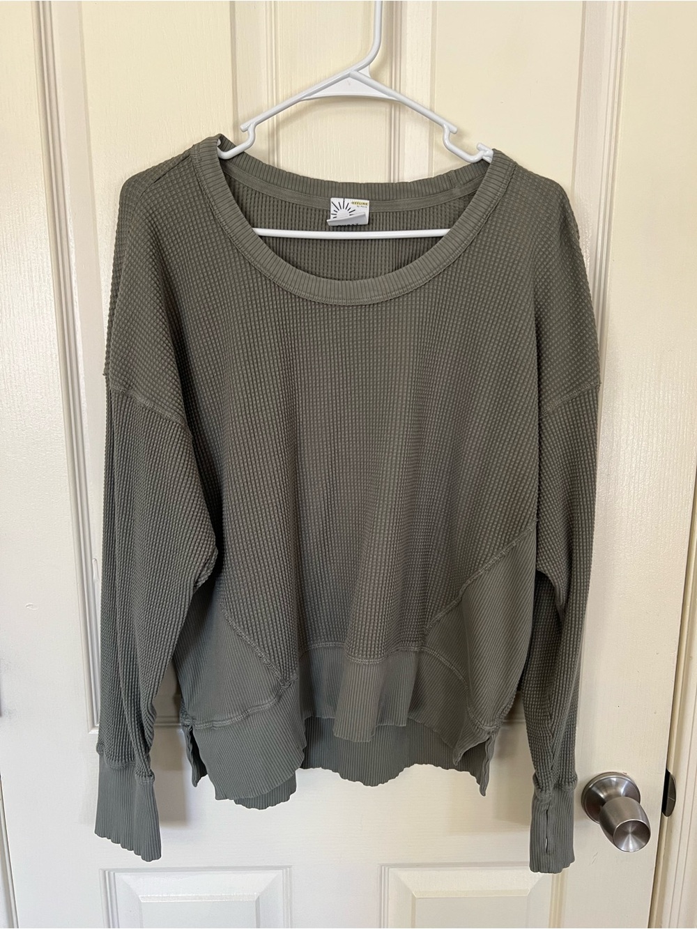 Offline by Aerie Oversized Waffle Knit Pullover Sweatshirt Green M